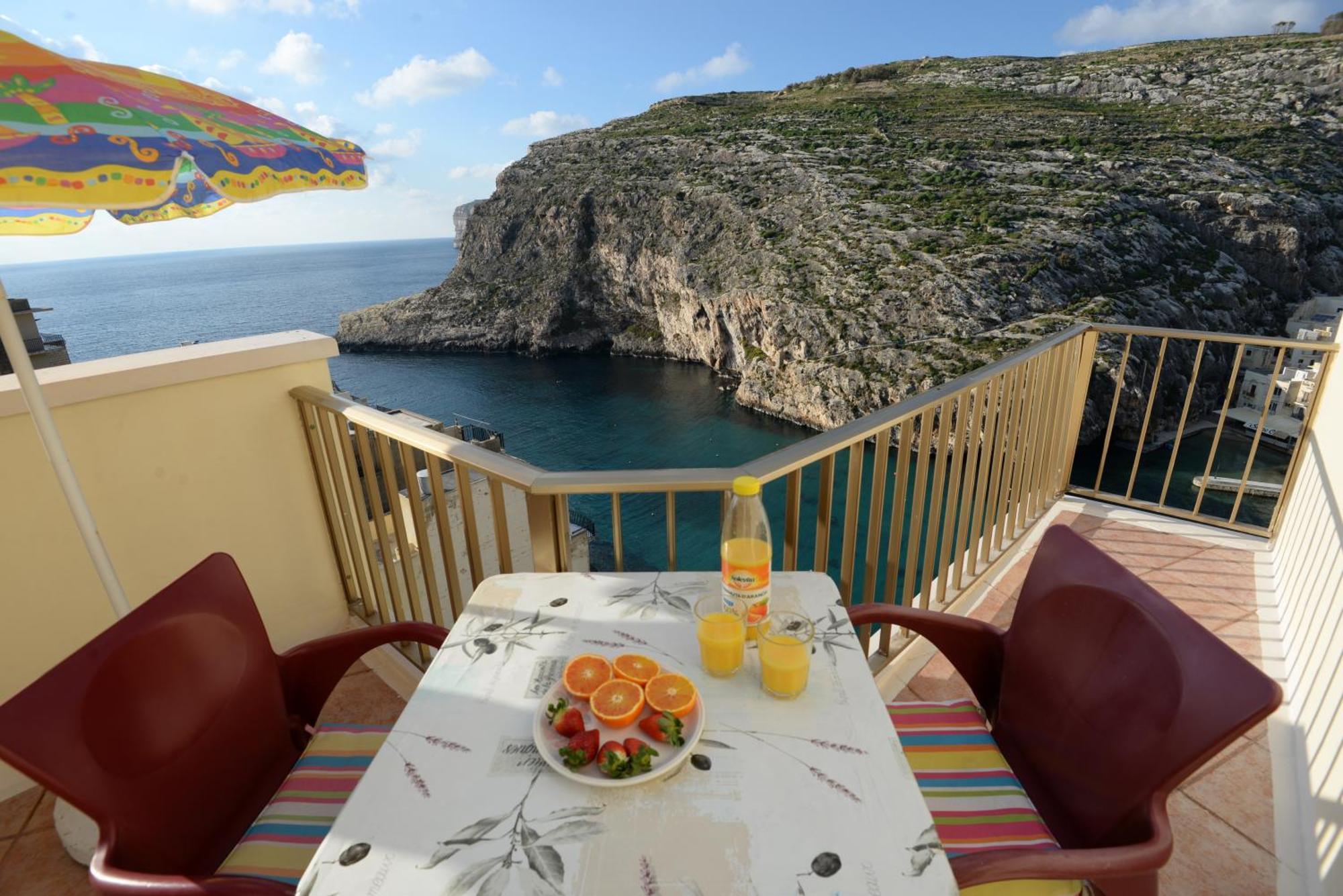 Avalon - Bellevue Homes Xlendi Extérieur photo
